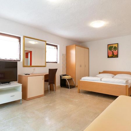 Apartment Milka Rovinj Exterior foto